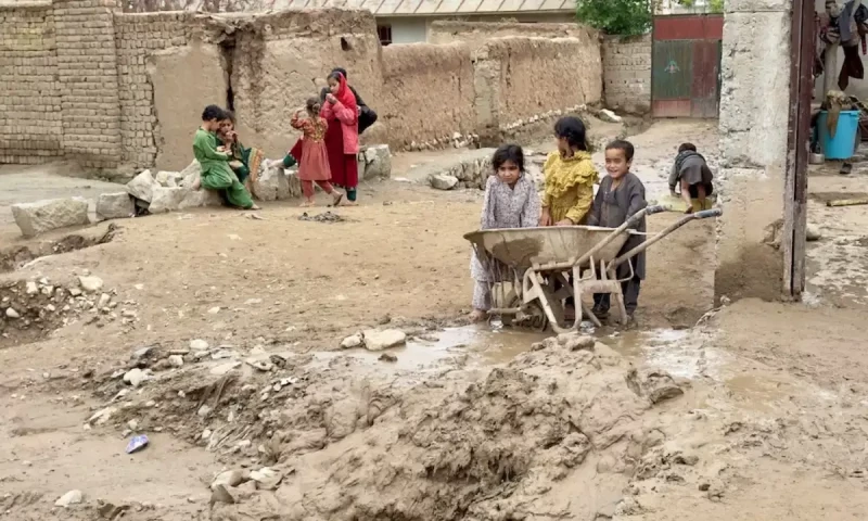 Death toll in Afghanistan floods rises to 153, says interior ministry