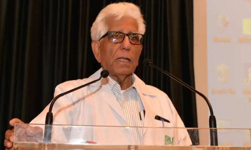 SIUT founder Dr Adib Rizvi given Humanitarian Recognition Award