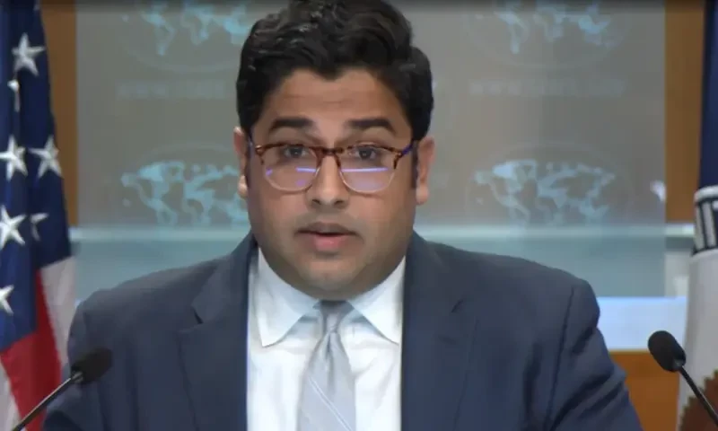 US warns India of sanctions after signing deal with Iran