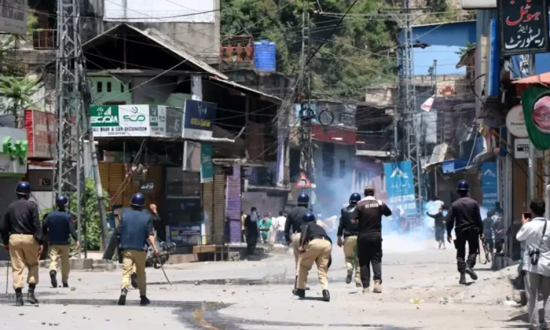 Family of martyred AJK cop express pride and admiration