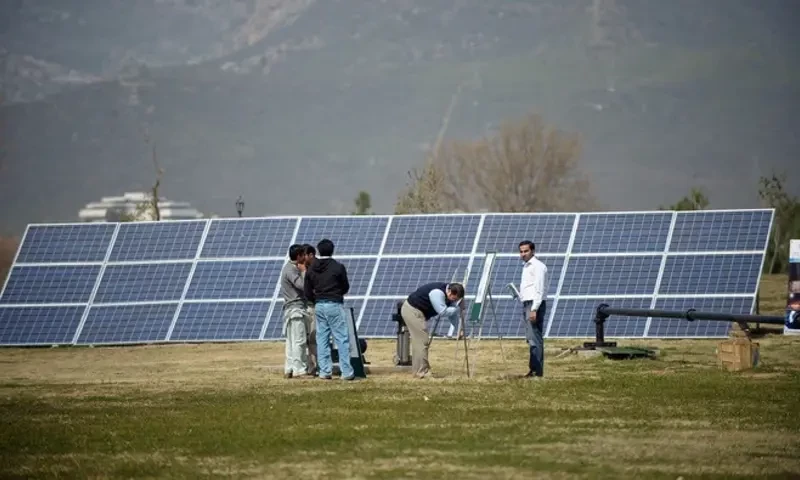 Solar panels: NEPRA, Power Division directed to change net metering rules