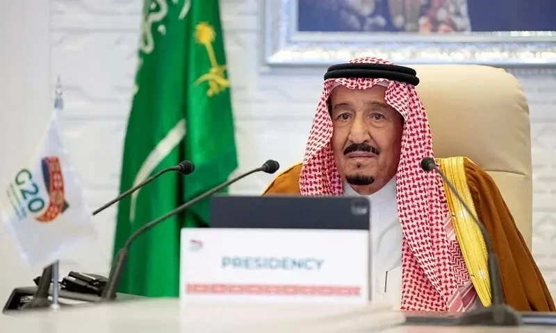 Saudi king has &lsquo;high temperature&rsquo;, will undergo tests: statement