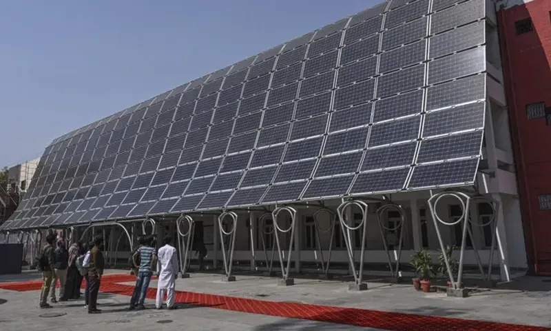 Surging solar power dampens demand for generators, UPS