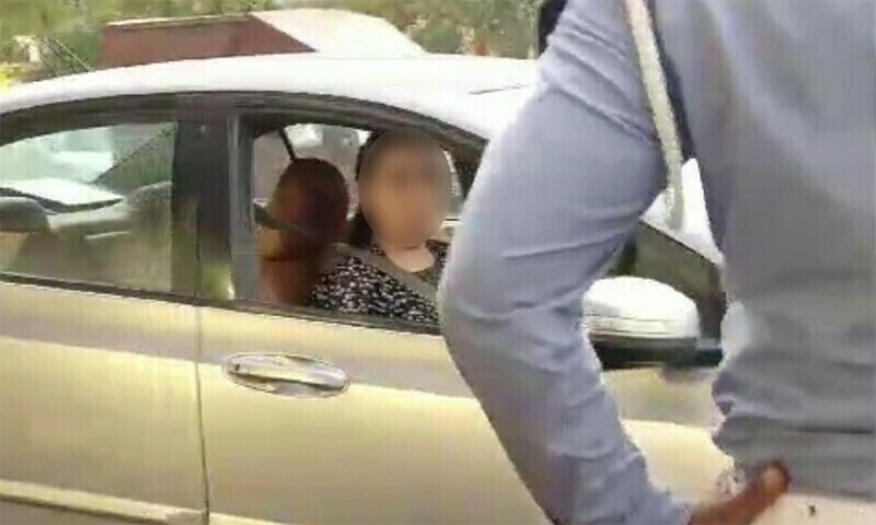 Video of woman shouting profanities at traffic warden goes viral