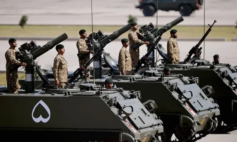 IMF forecasts Pakistan&rsquo;s defence budget at Rs2.152tr