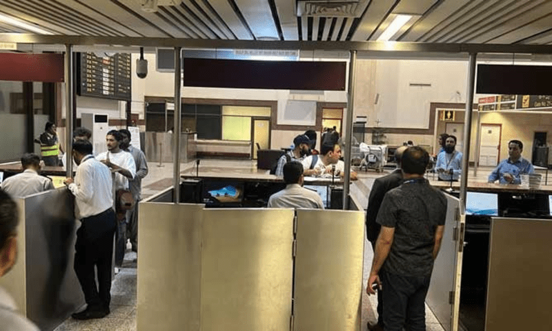 Fake pilot arrested from Lahore airport