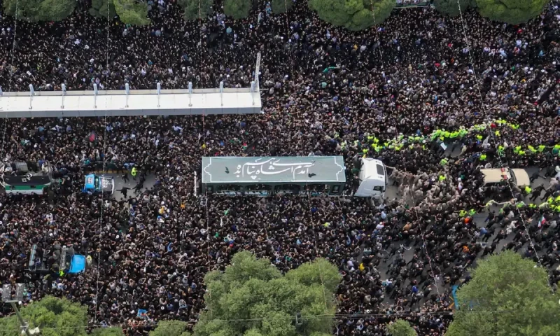 Iran&rsquo;s Raisi buried in Mashhad as mourners pack Iranian holy city