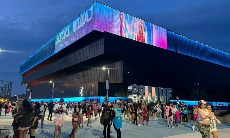 Nicki Minaj cancels show in England after being held at Amsterdam airport