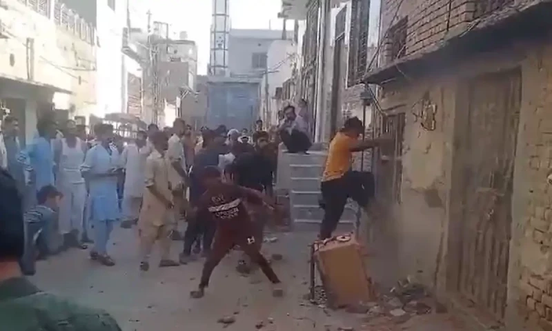 Fact check: Sargodha mob violence victims alive