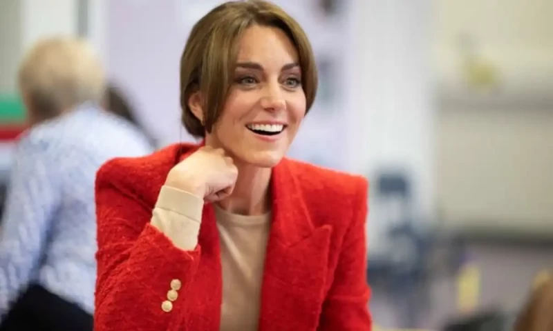 Princess Kate Middleton spotted out and about amid cancer treatment