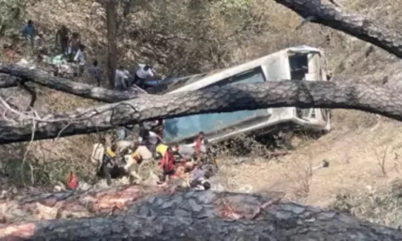 Pilgrim bus falls into gorge in Indian-occupied Jammu, killing 21