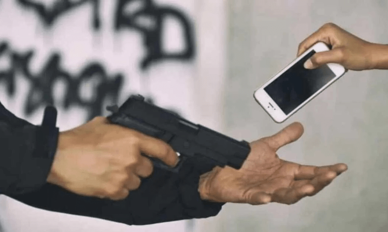 Street crimes continue to claim lives in Karachi