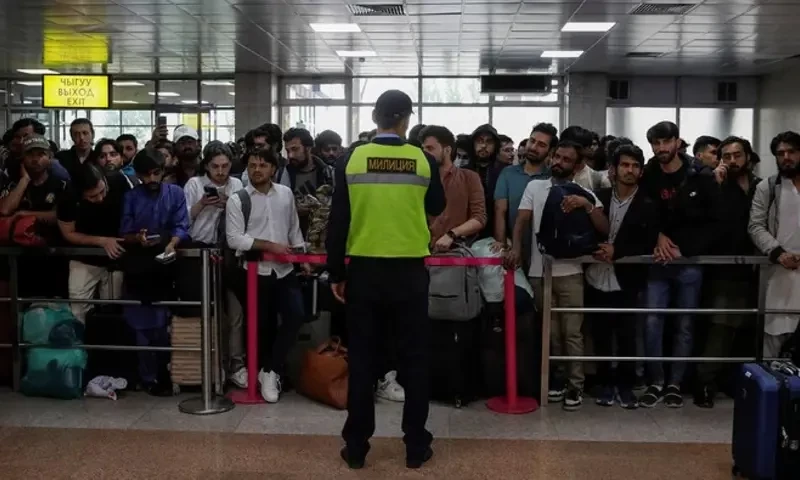 Last flight from Bishkek carrying 287 students reach Peshawar
