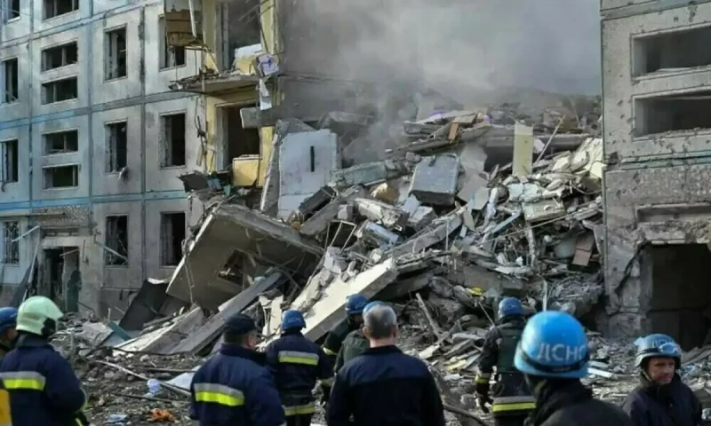 Russian missile attack on Ukraine&rsquo;s Dnipro injures seven people, including two children