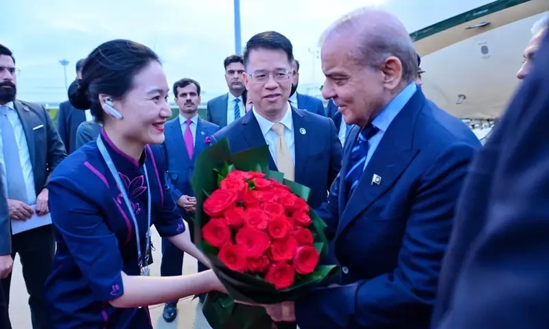 PM Shehbaz arrives in China of five-day visit
