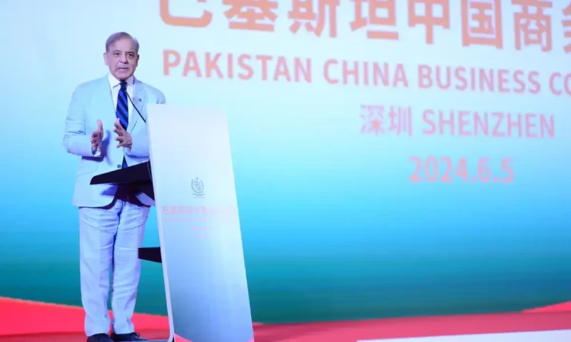 PM Shehbaz assures China Pakistan taking steps to curb corruption