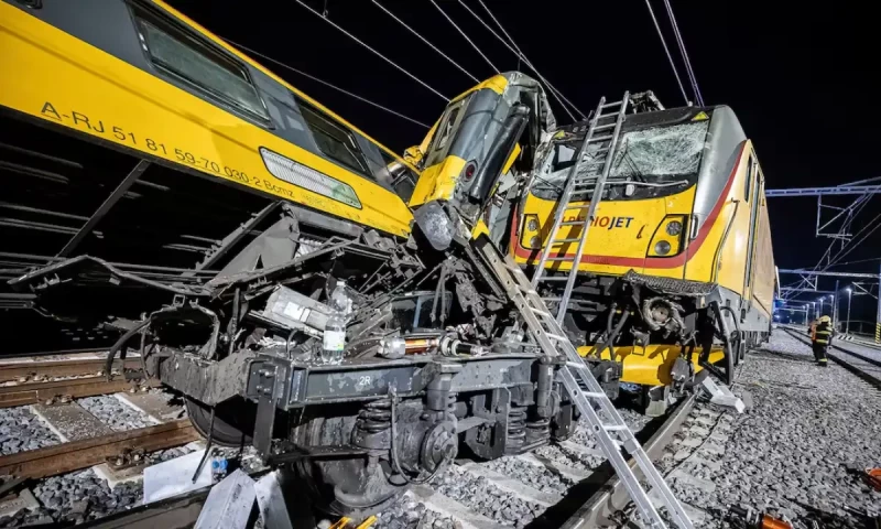 Czech train crash kills four, injures more than 20