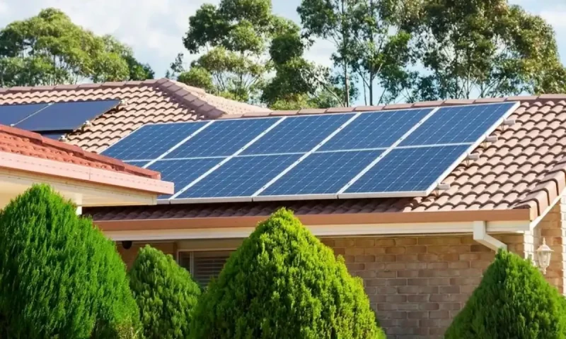 Govt and bureaucracy in conflict over solar net metering