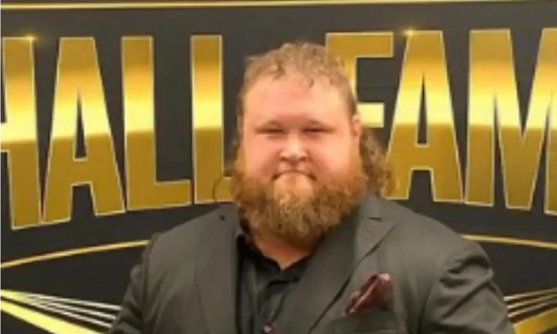 Potential betrayal by Otis at clash at the Castle being speculated