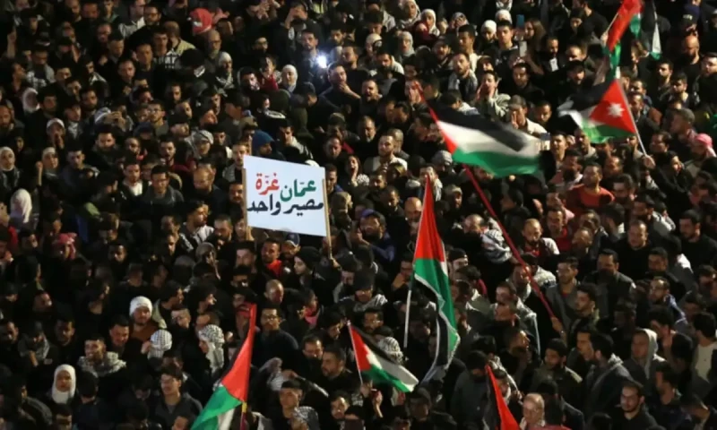 Jordan hosts emergency aid summit for war-torn Gaza