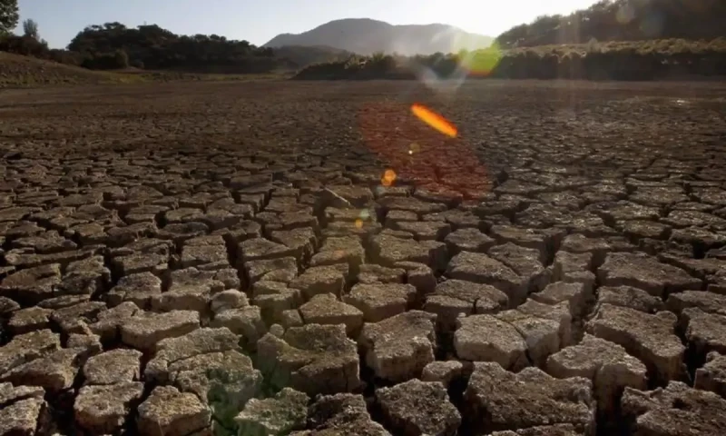 Pakistan goes from water-stressed to water-scarce status