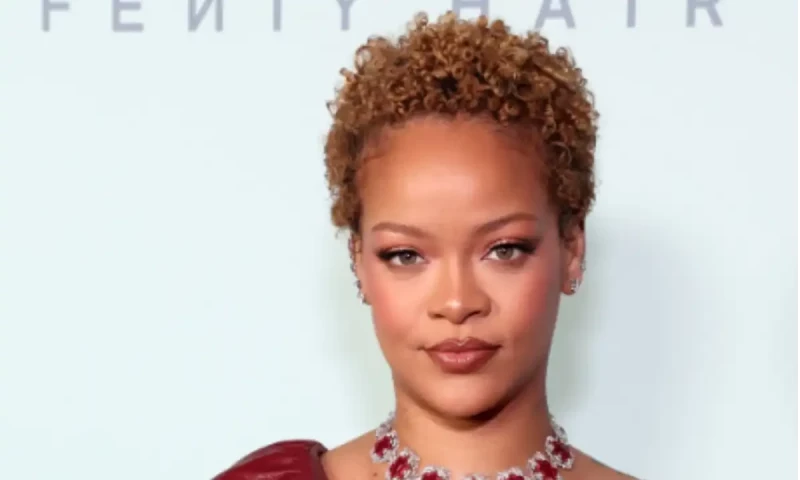 Rihanna &lsquo;starting over&rsquo; with next album