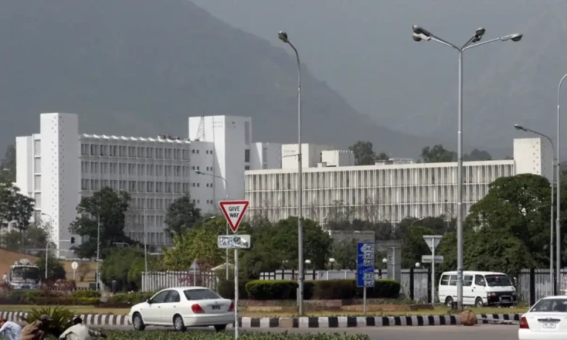 Govt unveils PSDP, here&rsquo;s how much will each ministry get