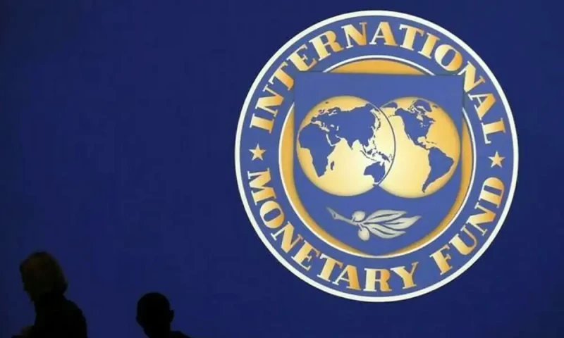 IMF approves second review of Sri Lanka&rsquo;s $2.9bn bailout, warns of economic risks