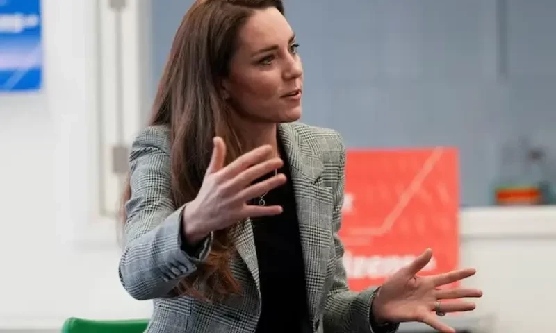 Britain&rsquo;s Kate says she is making good progress with cancer treatment
