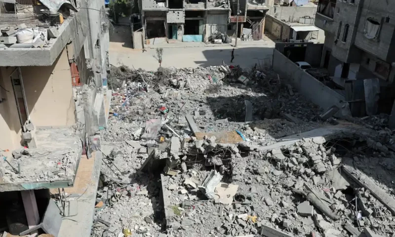 Eight Israeli soldiers killed as fighting continues in Rafah