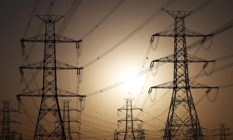Kuwait announces power cuts as demand spikes in summer heat