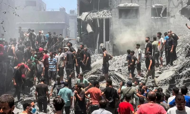 Israeli strikes kill at least 42 in Gaza, enclave&rsquo;s government media office says