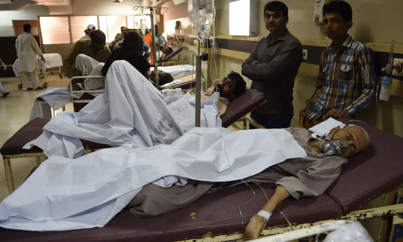 Karachi heatwave: 67 people brought to hospital with high fever