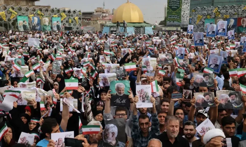 Iran&rsquo;s presidential election dominated by Khamenei loyalists