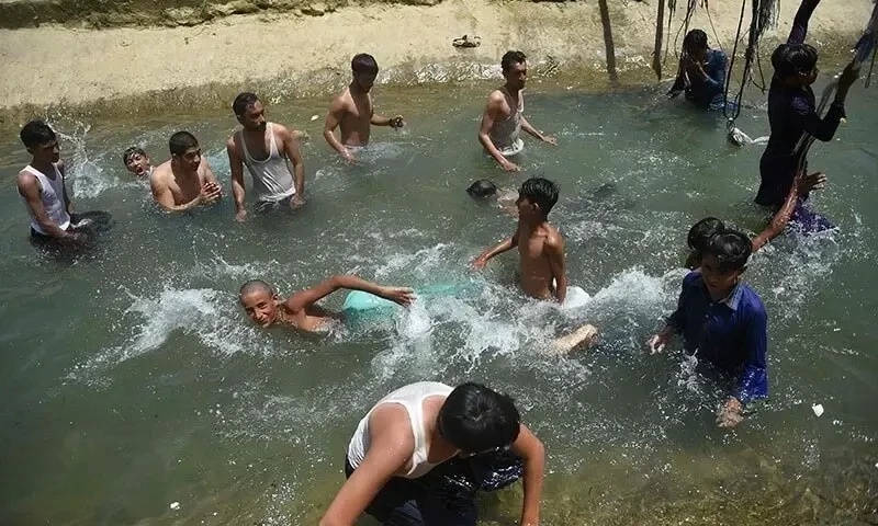 No respite from heat for Karachi