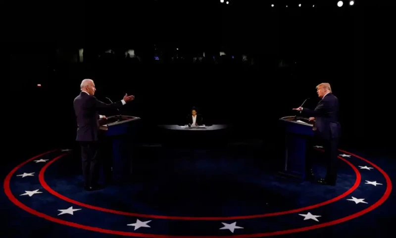 Biden, Trump&rsquo;s age and fitness in focus in early debate faceoff