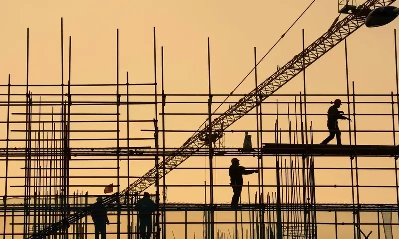 Federal government to tax builders, developers