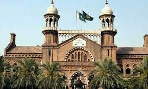 Lahore High Court warns govt against intelligence agencies approaching judges or staff