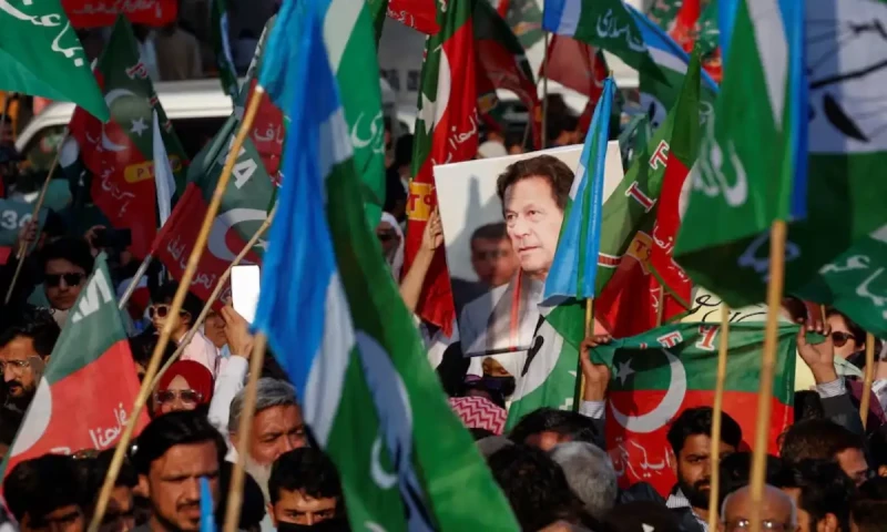 Lahore court frees 140 PTI workers