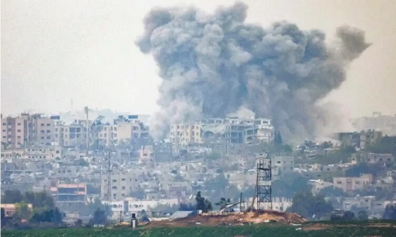 Israel pounds Gaza after evacuation order