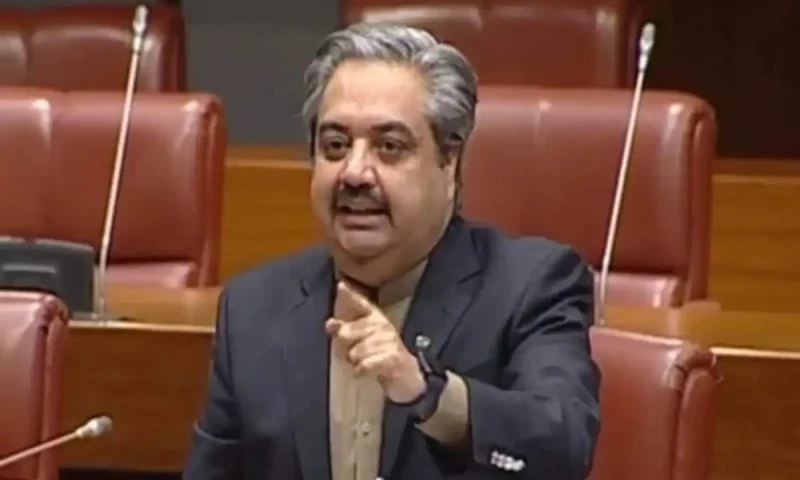 Former senator Hidayatullah killed in Bajaur blast