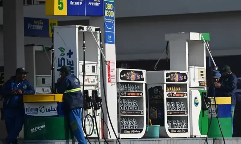 Petroleum Dealers Association to shut down petrol pumps on Friday
