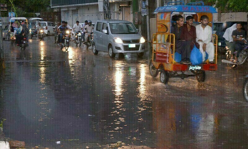 Monsoon rains bring relief to Punjab and Azad Kashmir