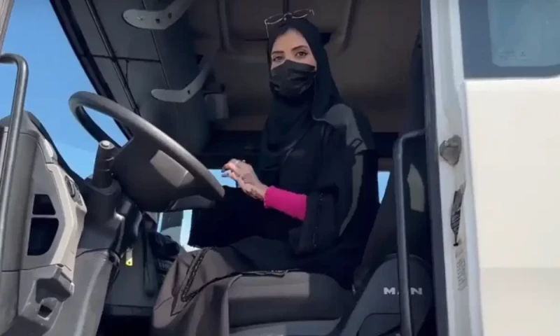 UAE woman breaks barriers, becomes youngest to earn heavy truck license