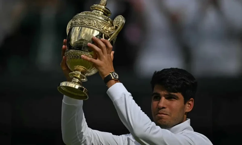 Dominant Alcaraz blows away Djokovic to retain Wimbledon title
