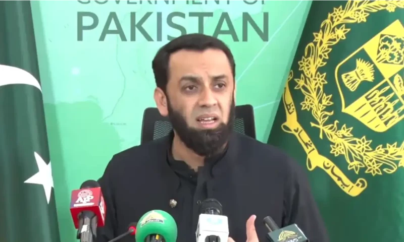 Federal government to ban PTI, file treason case against Imran Khan
