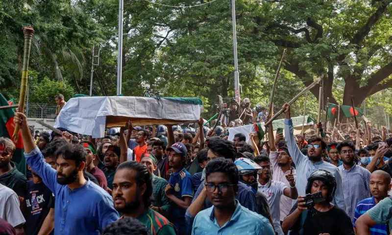 Police, students clash in Bangladesh as protests over job quotas kill 6 more people