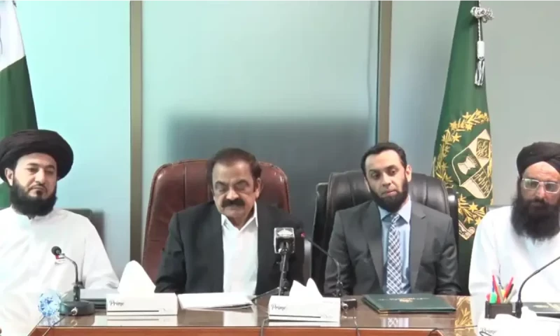 TLP ends Faizabad sit-in after talks with federal government