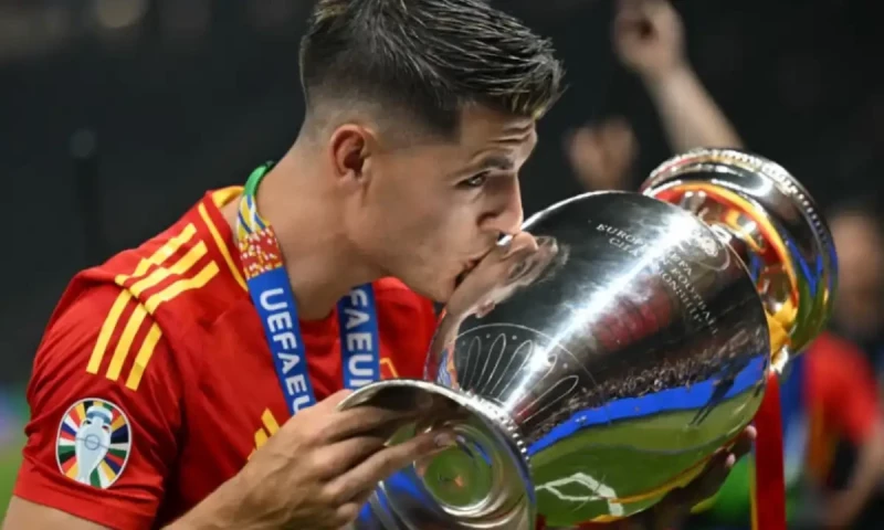 Euros champion Morata signs for AC Milan