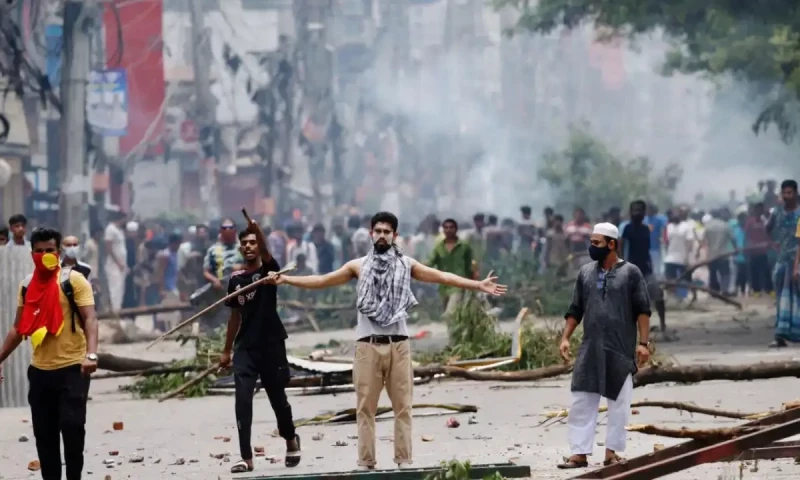 Bangladesh imposes curfew, calls in military after deadly unrest